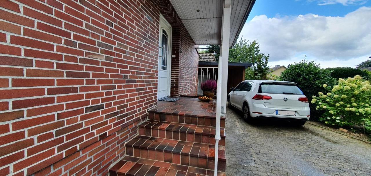 Ferienwohnung Uennern Appelboom シュネーヴァーディンゲン エクステリア 写真