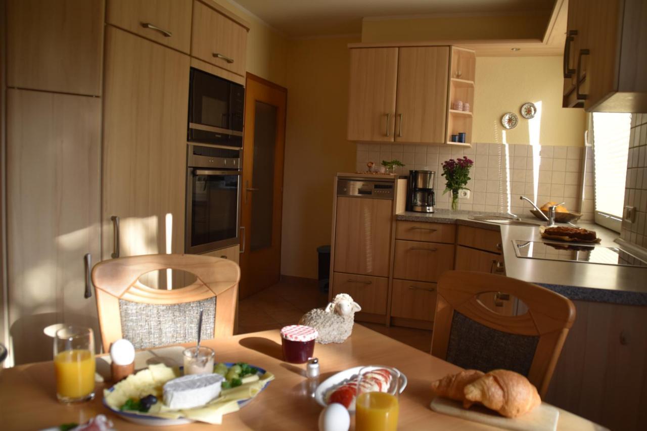 Ferienwohnung Uennern Appelboom シュネーヴァーディンゲン エクステリア 写真