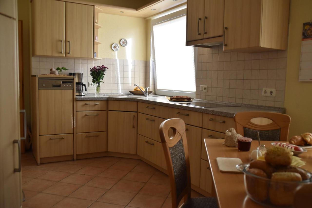 Ferienwohnung Uennern Appelboom シュネーヴァーディンゲン エクステリア 写真